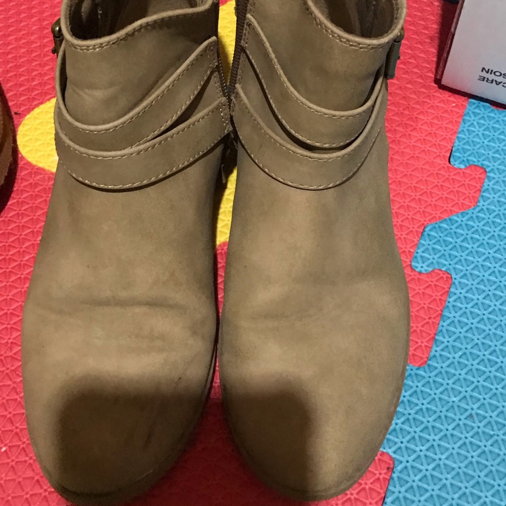 Girls Low Boots
